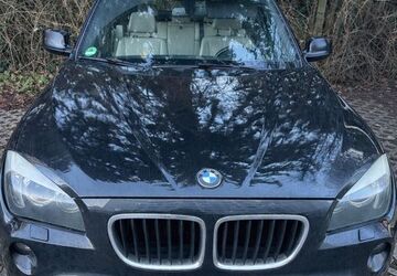 BMW X1 303.950 km 6.700 &euro; Düsseldorf 40215