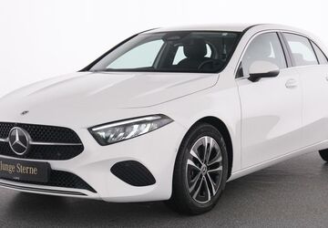 Mercedes-Benz A 180 9.806 km 29.985 &euro; Essen 45309