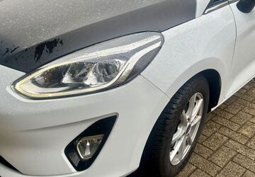 Ford Fiesta 57.500 km 9.900 &euro; essen 45143