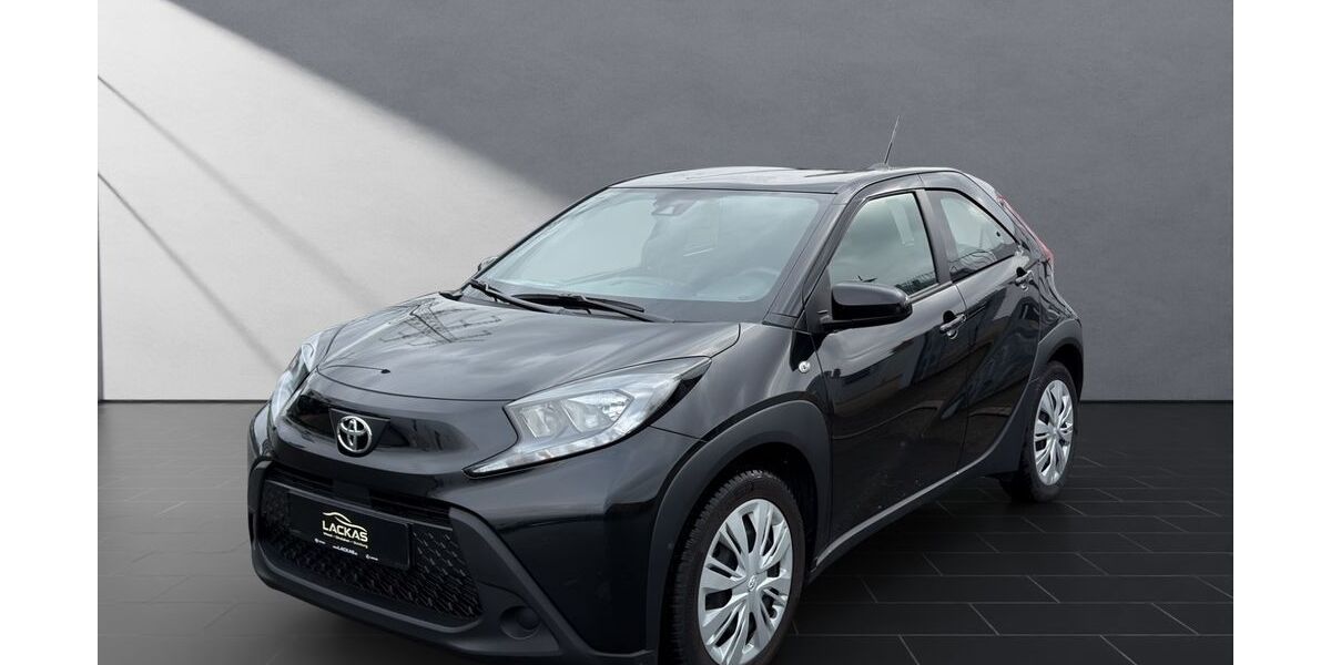 Toyota Aygo (X) 7.480 km 14.450 &euro; Wesel 46485