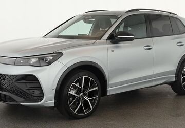 VW Tiguan 18.800 km 46.084 &euro; Düsseldorf 40233