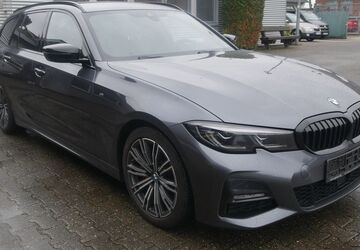 BMW 330 153.877 km 24.950 &euro; Düsseldorf 40233