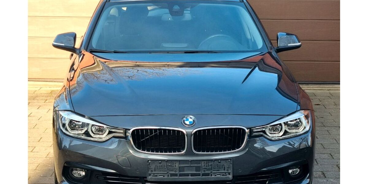 BMW 320 121.068 km 14.990 &euro; Duisburg 47138