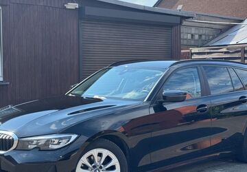BMW 318 148.000 km 17.400 &euro; Duisburg 47179