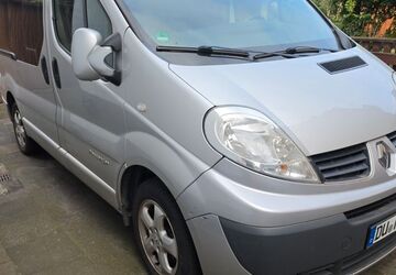 Renault Trafic 221.100 km 9.900 &euro; Duisburg 47249