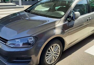 VW Golf 144.966 km 8.880 &euro; Essen 45326