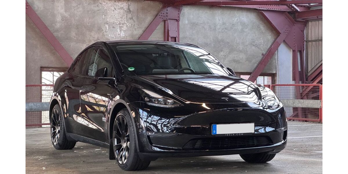 Tesla Model Y 62.000 km 32.250 &euro; Essen 45149