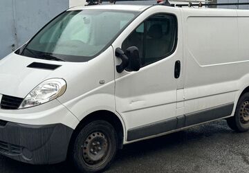 Renault Trafic 128.600 km 6.400 &euro; Düsseldorf 40468