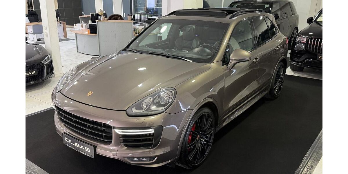 Porsche Cayenne 245.000 km 28.900 &euro; Gelsenkirchen 45891