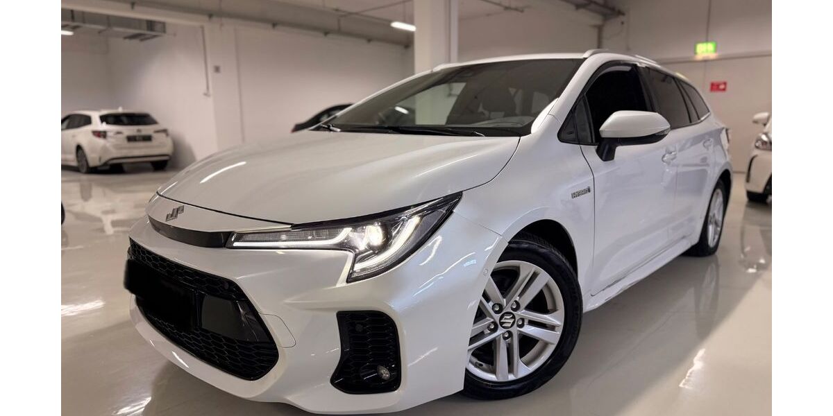 Toyota Corolla 292.309 km 12.999 &euro; Düsseldorf 40233