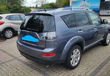 Mitsubishi Outlander 222.000 km 7.250 &euro; Velbert 42549