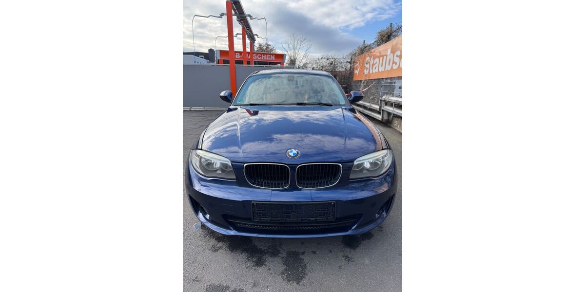 BMW 120 207.850 km 5.990 &euro; Essen 45144