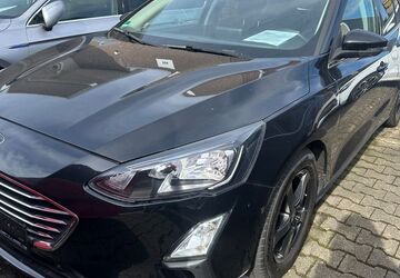 Ford Focus 114.000 km 12.580 &euro; Düsseldorf 40549