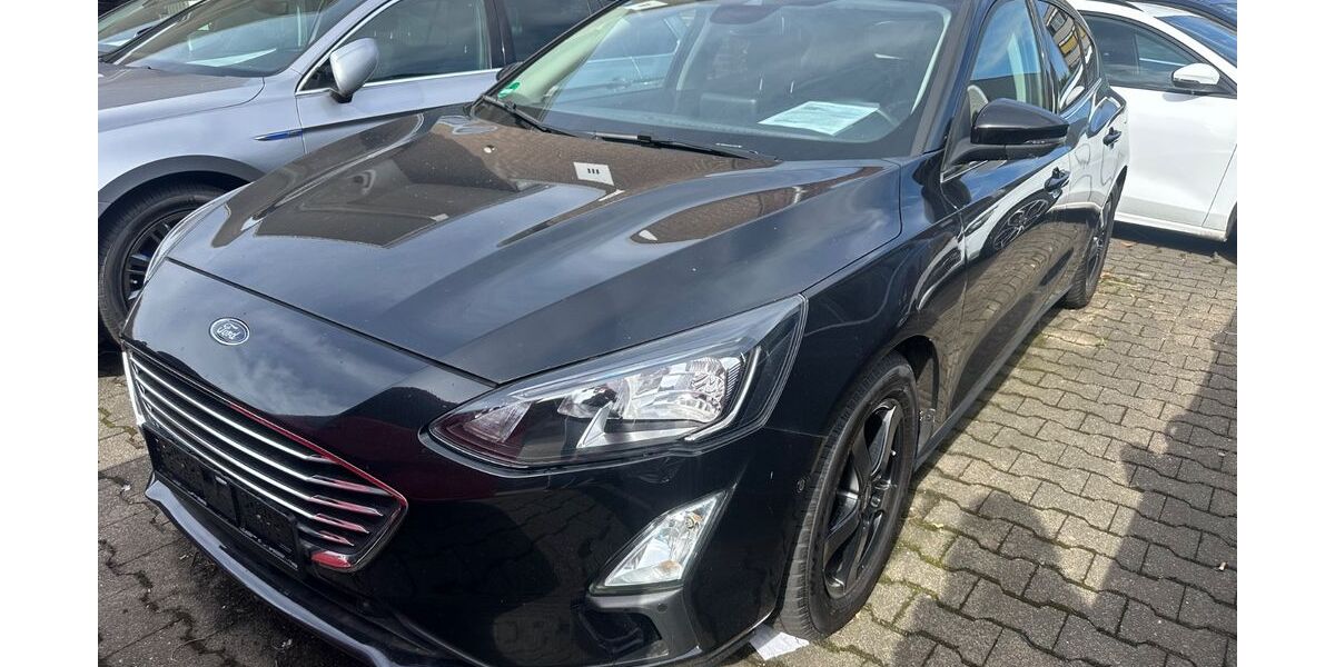 Ford Focus 114.000 km 12.580 &euro; Düsseldorf 40549