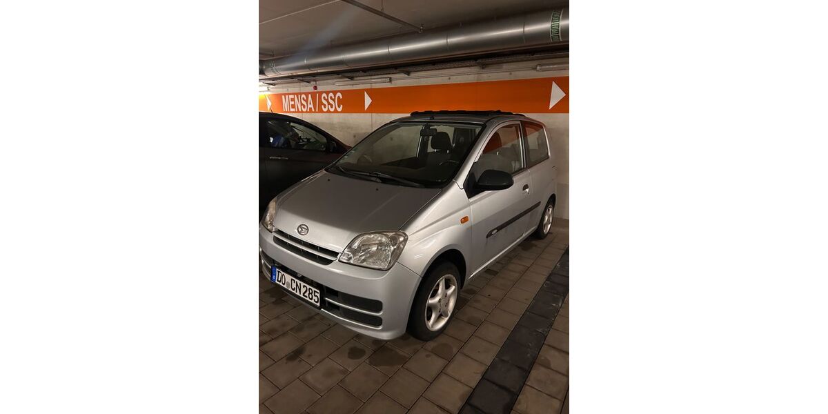 Daihatsu Cuore 107.000 km 1.250 &euro; Düsseldorf 40227