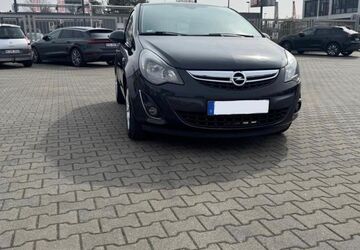 Opel Corsa 181.000 km 2.700 &euro; Düsseldorf 40231