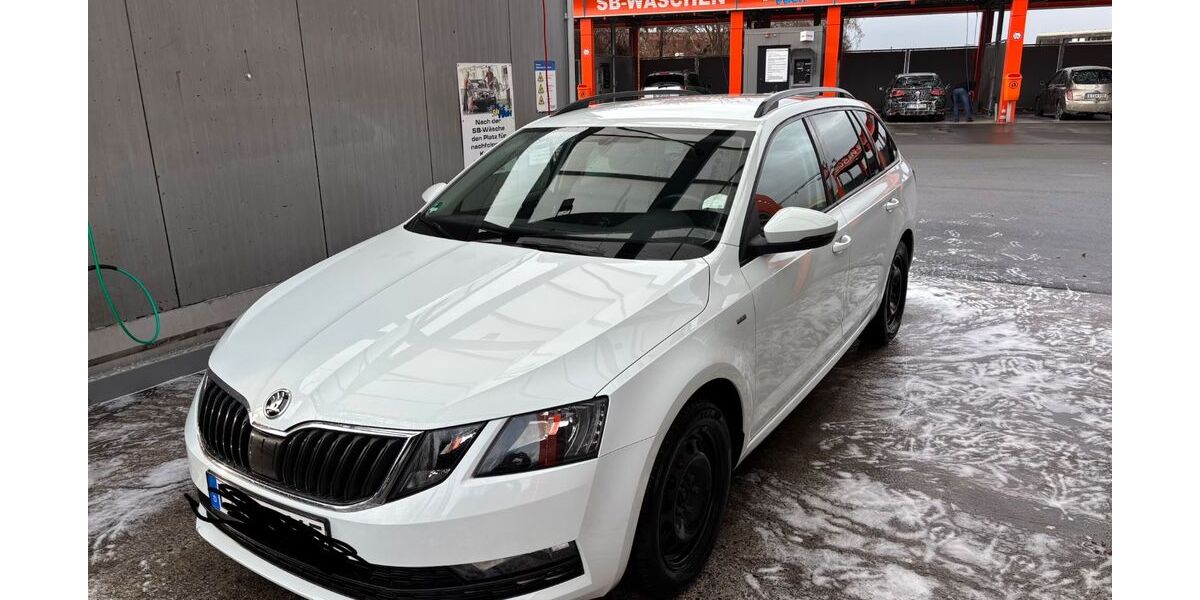 Skoda Octavia 109.000 km 12.600 &euro; Essen 45355