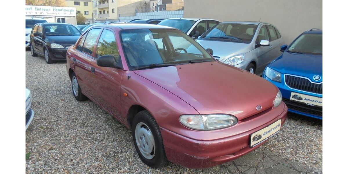 Hyundai Accent 85.000 km 1.999 &euro; Duisburg 47249