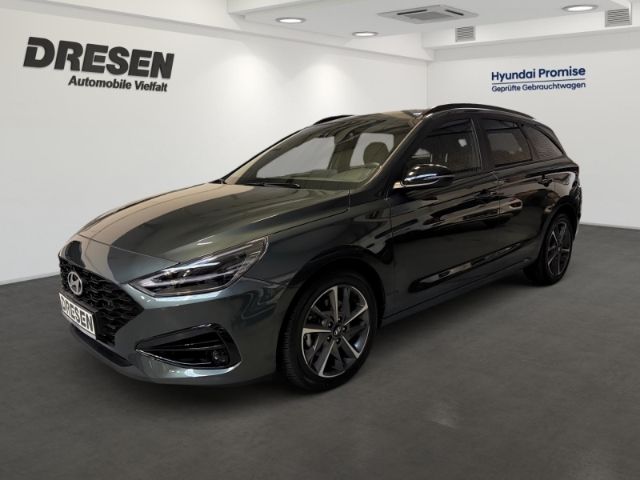 Hyundai i30 8.119 km 23.550 &euro; Neuss 41464