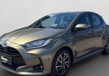 Toyota Yaris 49.100 km 16.990 &euro; Duisburg 47059