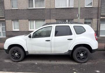 Dacia Duster 79.000 km 8.888 &euro; Duisburg 47057
