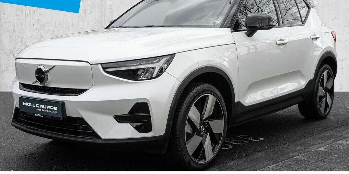 Volvo XC40 27.219 km 28.980 &euro; Düsseldorf 40474