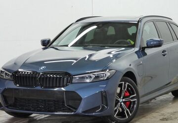 BMW 330 25.000 km 45.690 &euro; Meerbusch 40668