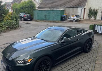 Ford Mustang 150.000 km 22.000 &euro; Duisburg 47226