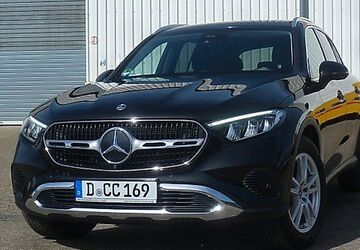 Mercedes-Benz GLC 220 26.000 km 46.899 &euro; Düsseldorf 40470