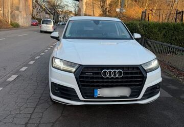 Audi Q7 56.867 km 40.500 &euro; Duisburg 47179