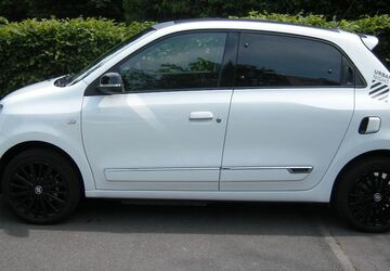 Renault Twingo 21.000 km 12.750 &euro; Düsseldorf 40229