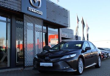 Toyota Camry 70.982 km 27.490 &euro; Moers 47441