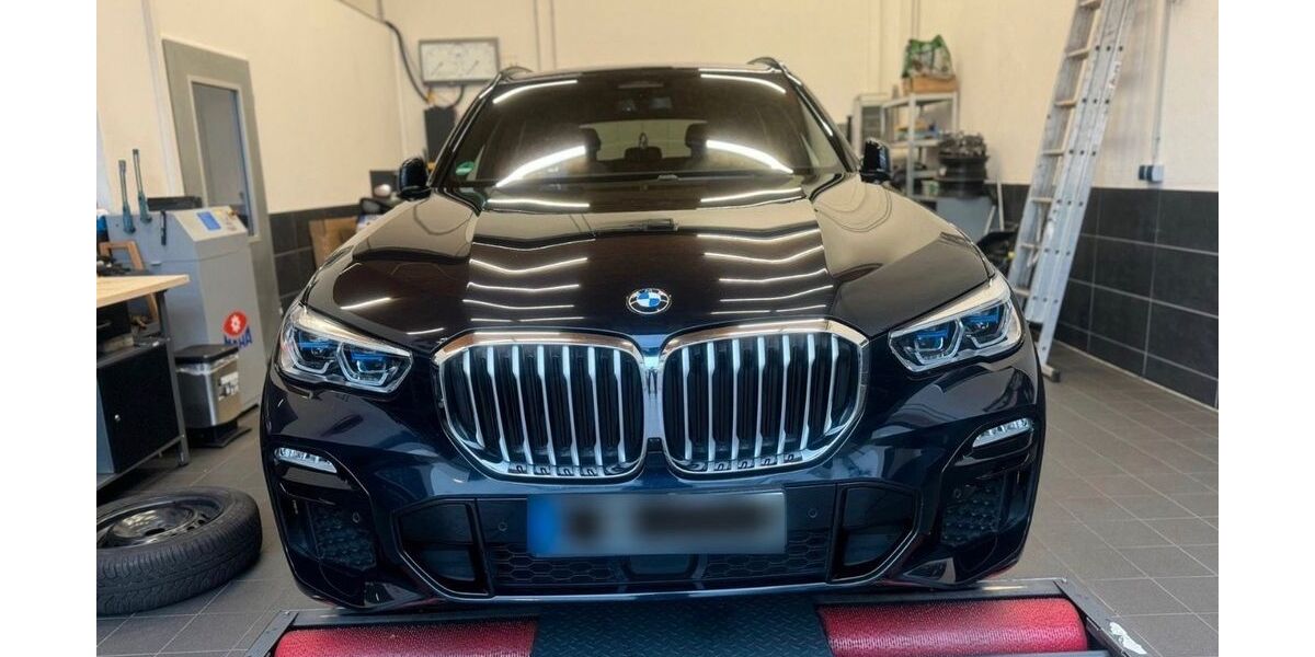 BMW X5 209.000 km 39.900 &euro; Duisburg 47198