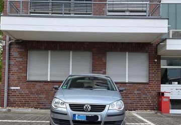 VW Polo 111.000 km 4.950 &euro; Düsseldorf 40721