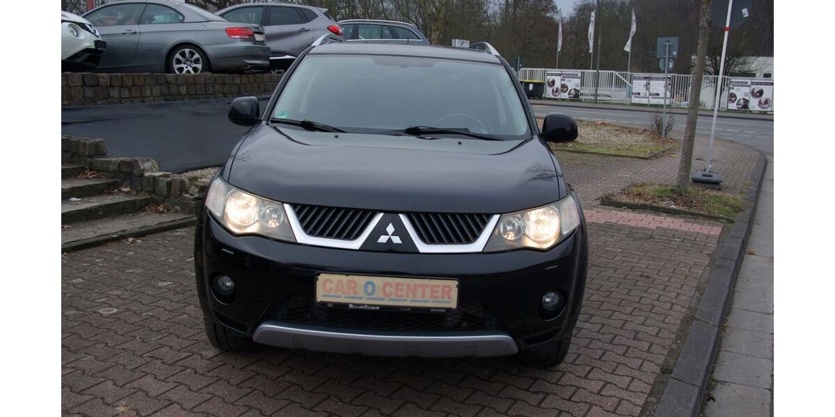 Mitsubishi Outlander 231.600 km 4.880 &euro; Bottrop 46242
