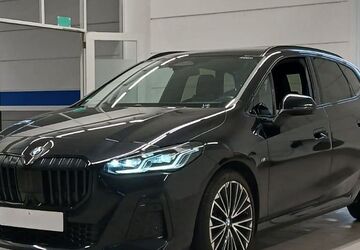 BMW 218 Active Tourer 46.900 km 27.490 &euro; Meerbusch 40668