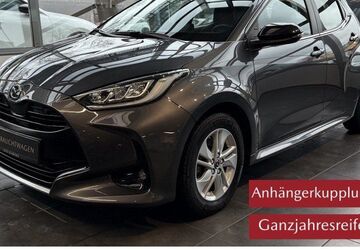 Mazda 2 Hybrid 31.619 km 18.995 &euro; Duisburg 47166