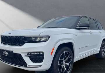 Jeep Grand Cherokee 28.000 km 58.949 &euro; Wesel 46485