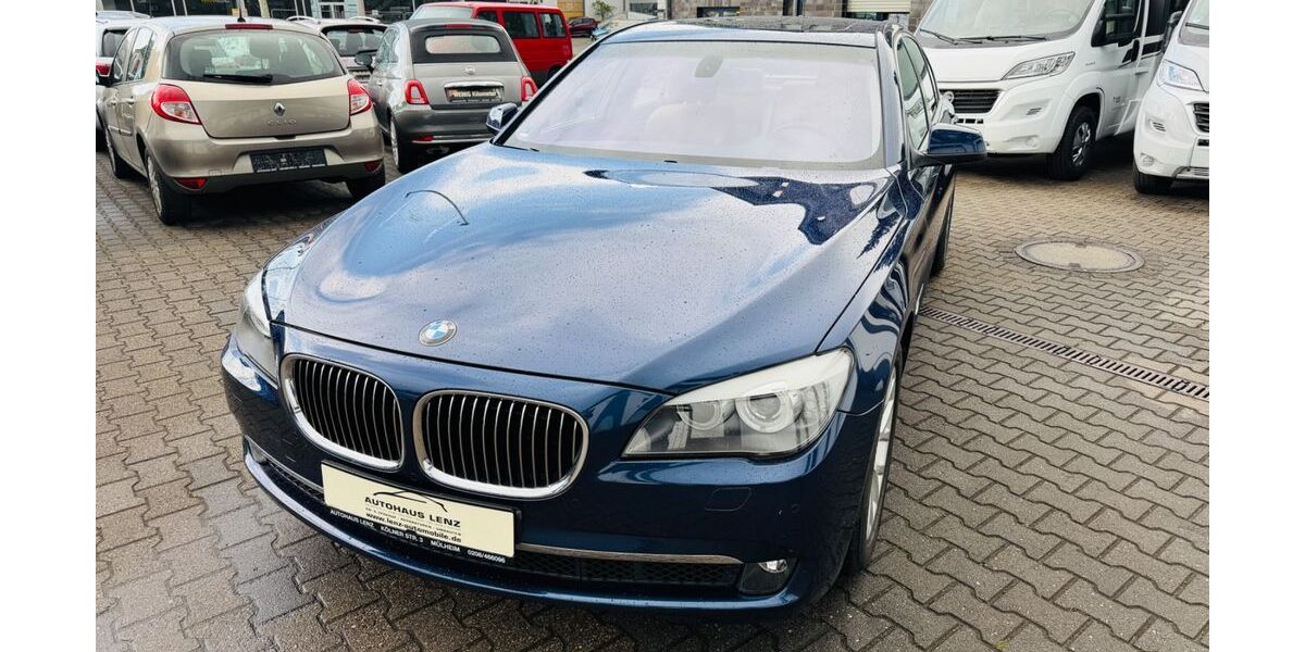 BMW 750 100.536 km 14.900 &euro; Mülheim 45481