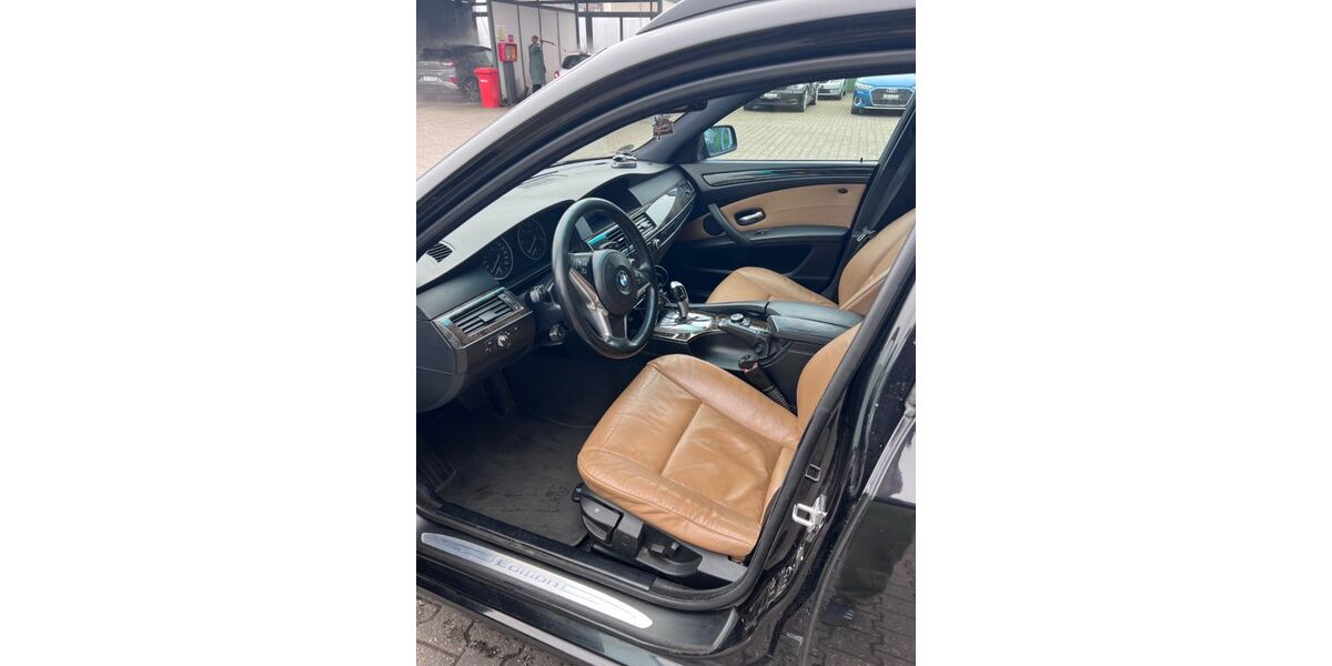 BMW 520 326.718 km 4.300 &euro; Willich 47877