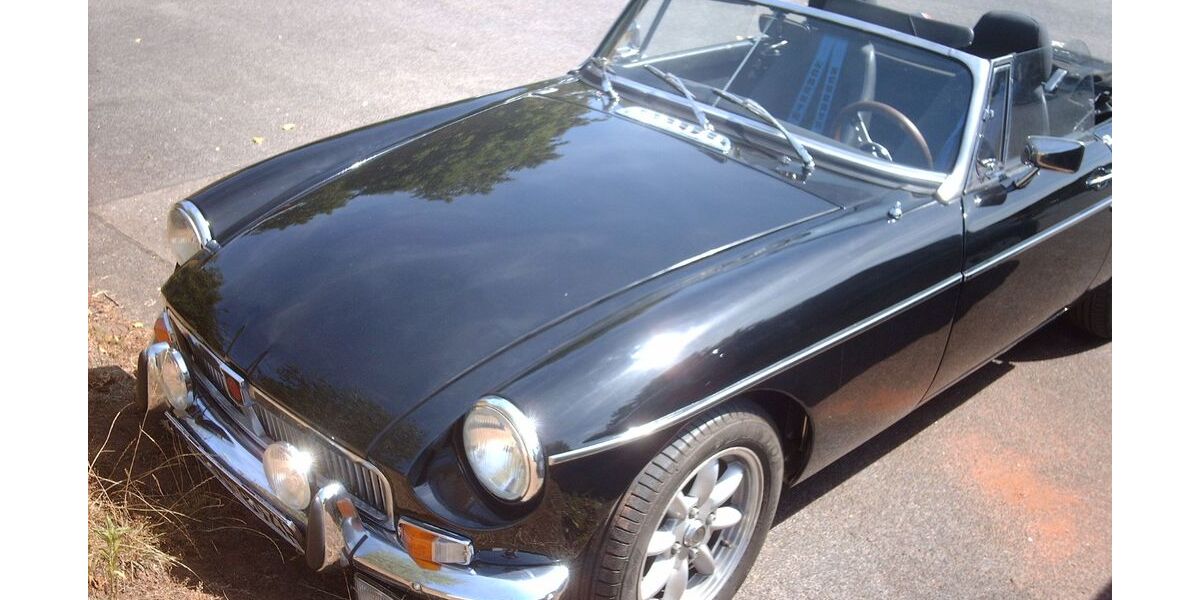 MG B 72.000 km 22.900 &euro; Düsseldorf 40489