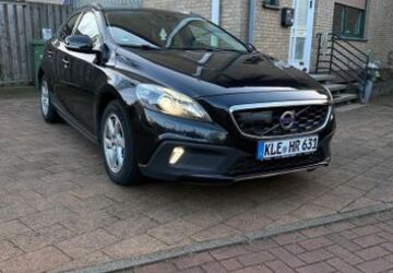 Volvo V40 Cross Country 246.000 km 8.900 &euro; Duisburg 47226