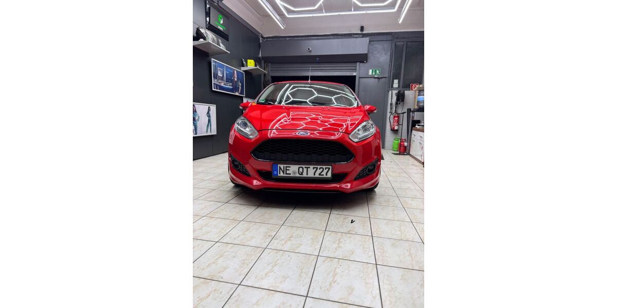 Ford Fiesta 117.600 km 5.300 &euro; Meerbusch 40670