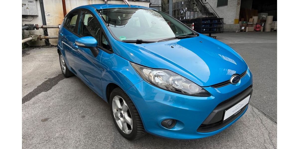 Ford Fiesta 56.427 km 5.999 &euro; Heiligenhaus 42579
