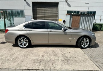 BMW 740 105.158 km 14.500 &euro; Duisburg 47138