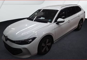 VW Passat Variant 21.850 km 31.890 &euro; Duisburg 47178