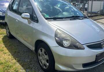 Honda Jazz 175.000 km 1.450 &euro; Dorsten 46282