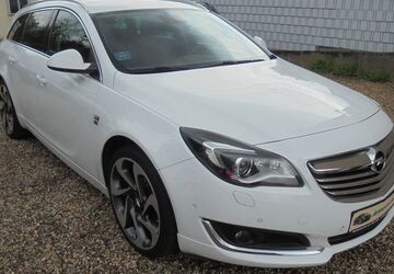 Opel Insignia 164.500 km 7.999 &euro; Duisburg 47249