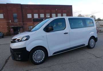 Toyota Proace 102.824 km 23.950 &euro; Essen 45309