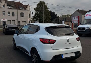Renault Clio 99.000 km 6.500 &euro; Duisburg 47259